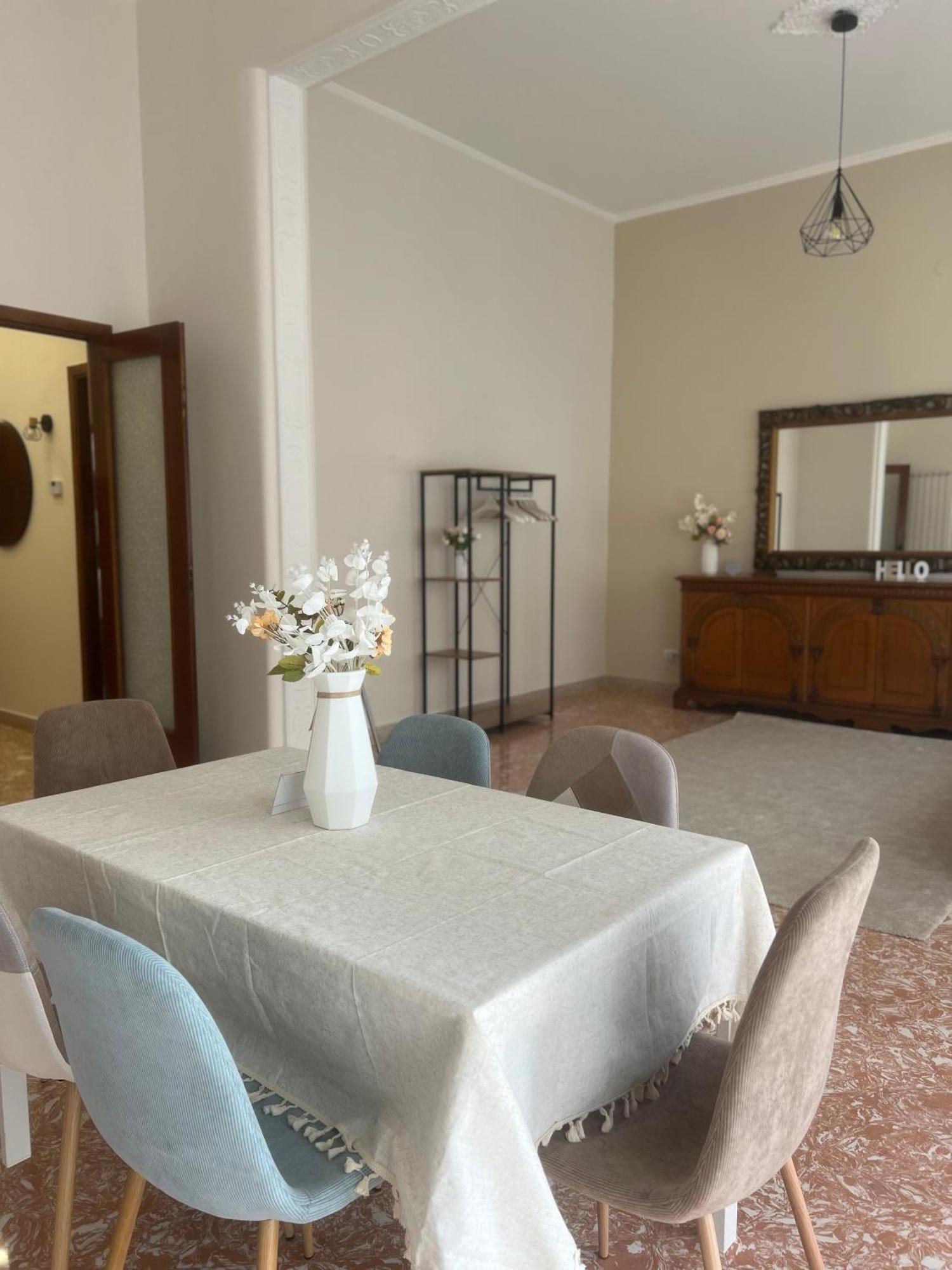 Kasa Stabile Apartment Palermo Bagian luar foto