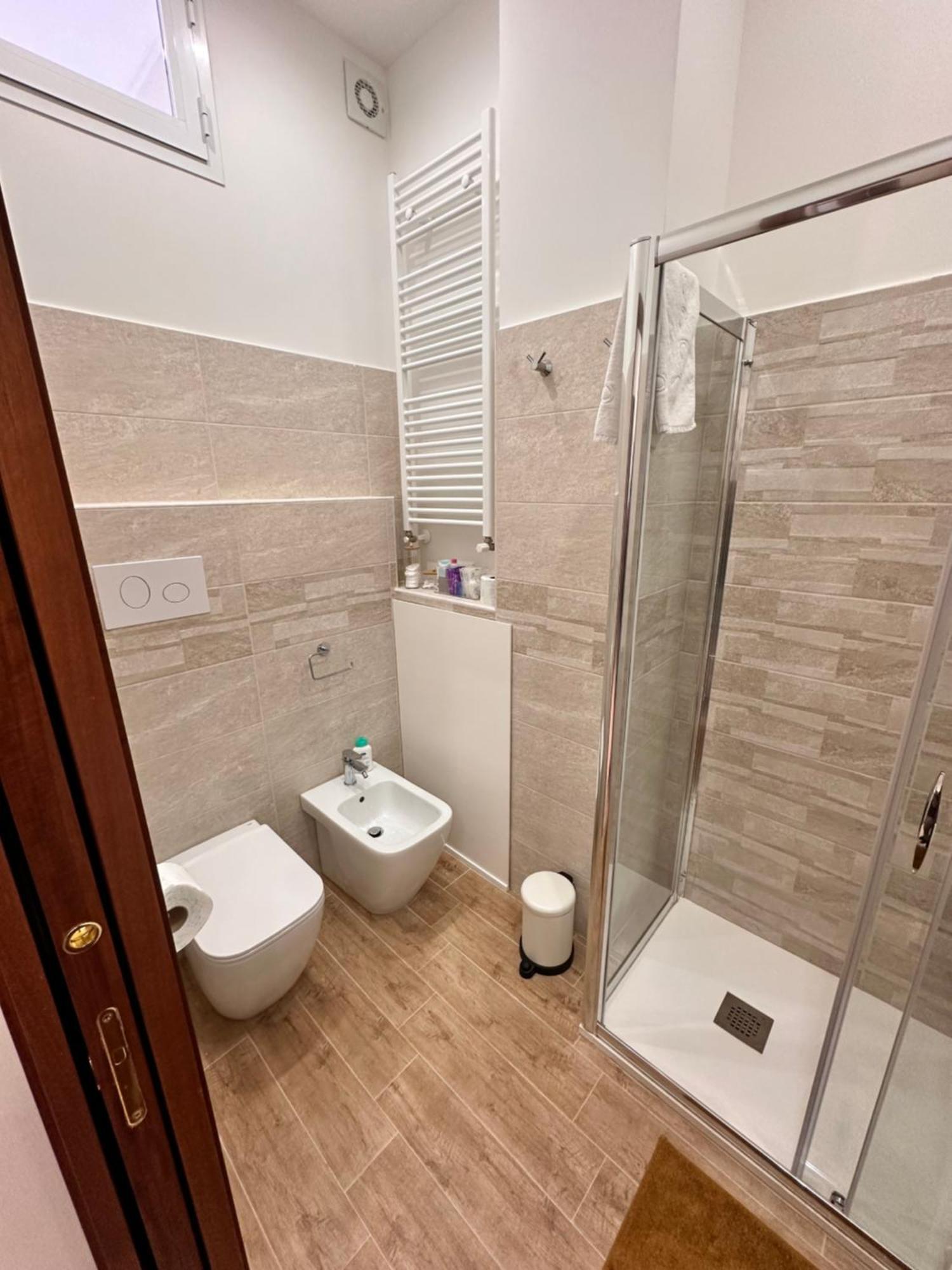 Kasa Stabile Apartment Palermo Bagian luar foto